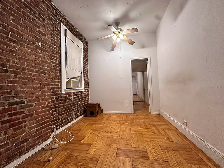 41 W 64th St #5D — Photo 6