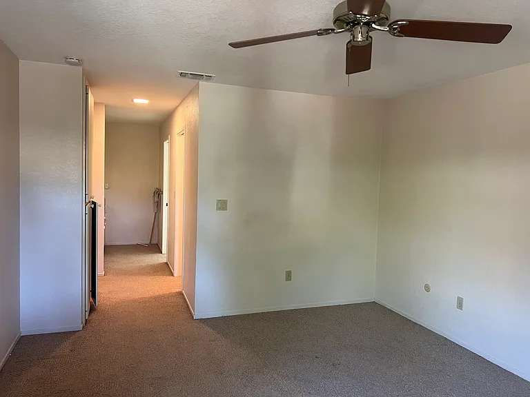 1417 Lake Blvd — Photo 20