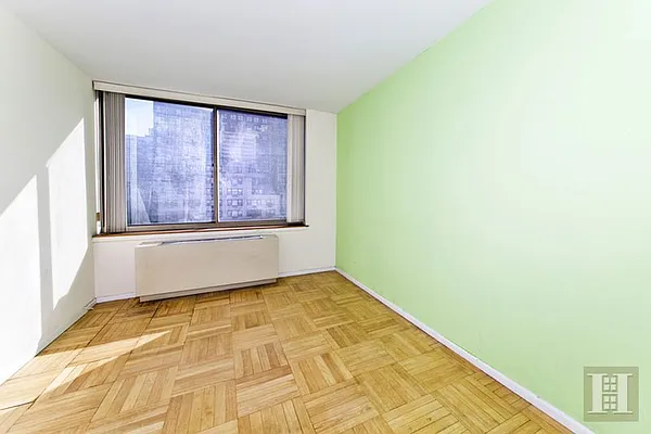 Rented by Halstead Real Estate | media 5
