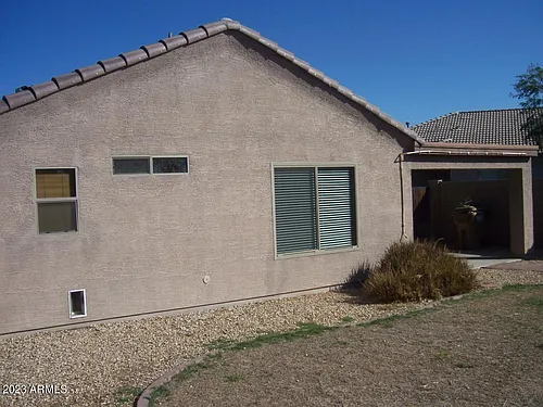 10945 W Loma Ln Photo 1