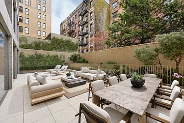 251 West 14th Street, #1A