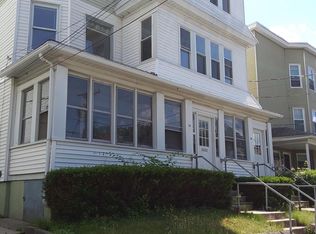 68 Ames Ave #3R, Chicopee, MA 01013