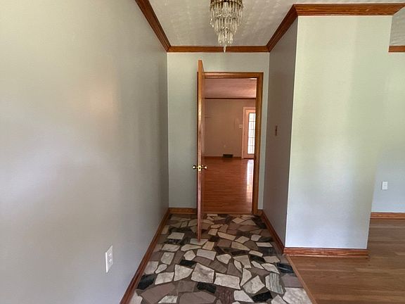 4th image of 14907 Tennessee #59