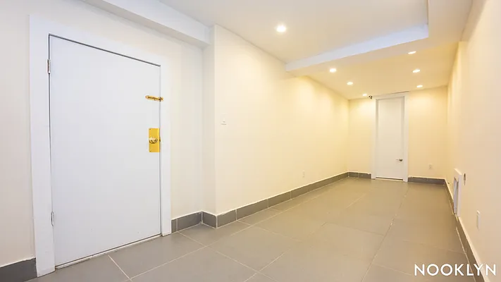 Rented by Nooklyn NYC LLC | media 14