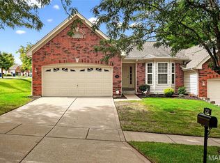 232 Cordovan Commons Pkwy, Chesterfield, MO 63017