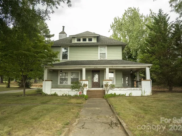 872 W Main Ave, Taylorsville, NC 28681