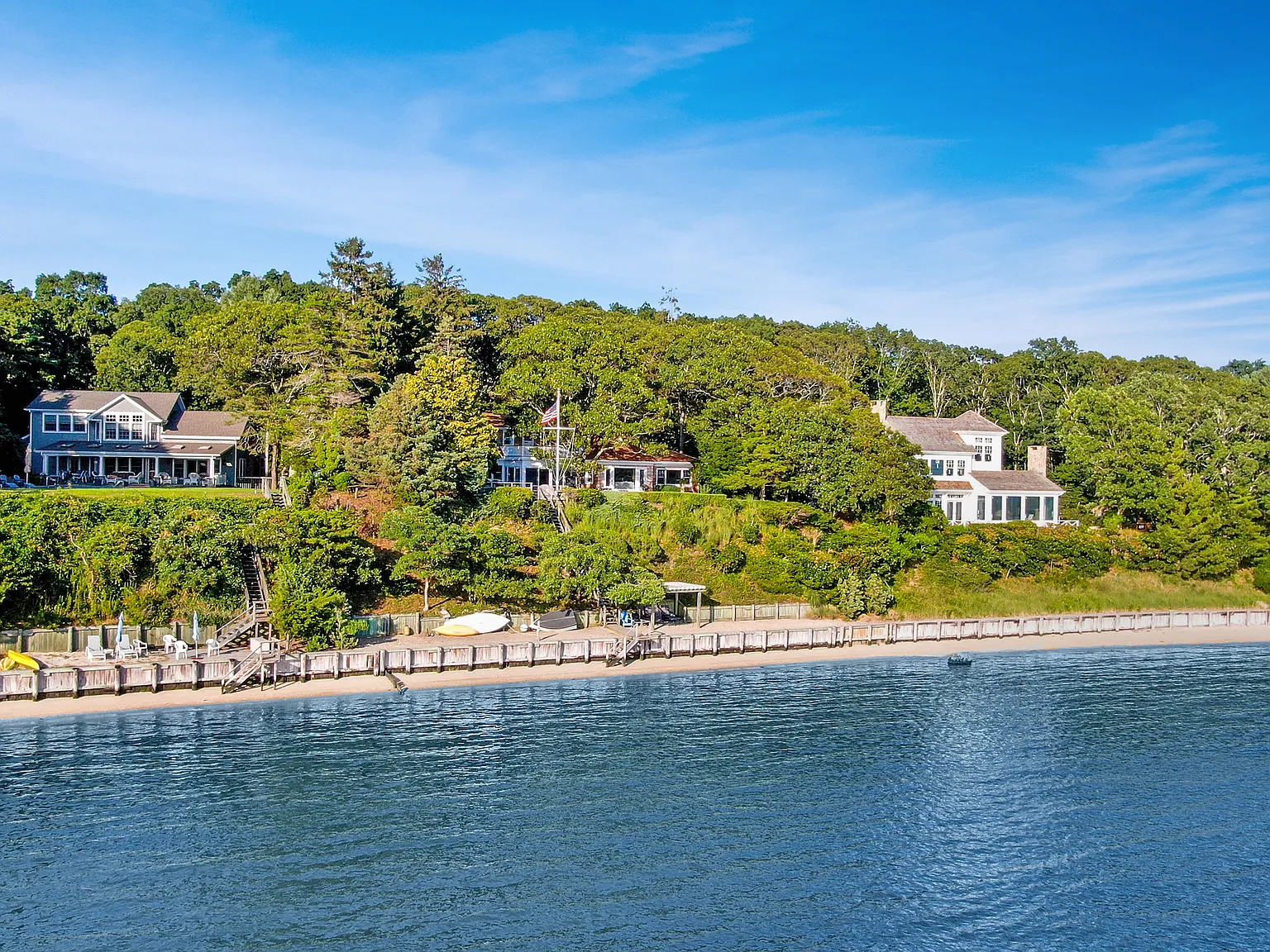 930 W Cove Road, Cutchogue, NY 11935 — Photo 1