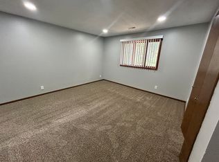 2532 T, Lincoln, NE 68503