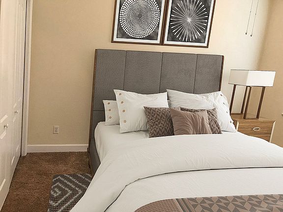 4th image of 3041 Glin Cir
