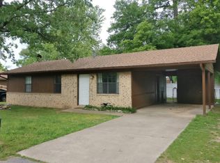 1416 Skipper Dr, Tahlequah, OK 74464