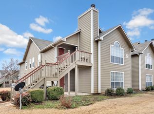 275 Waters Edge Ln, Madison, AL 35758