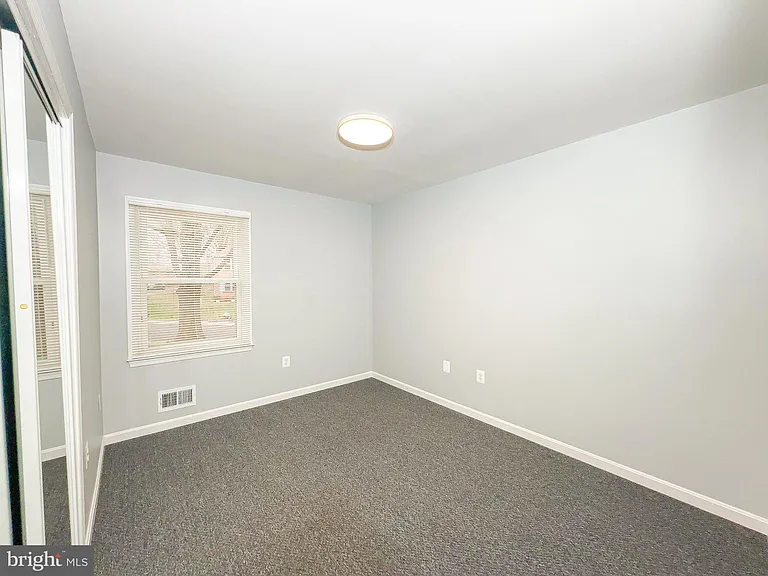 9206 Lorelei Ct — Photo 29