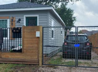 3903 Cochran St #1/2, Houston, TX 77009