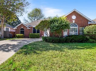 7249 Mesa Verde Trl, Fort Worth, TX 76137