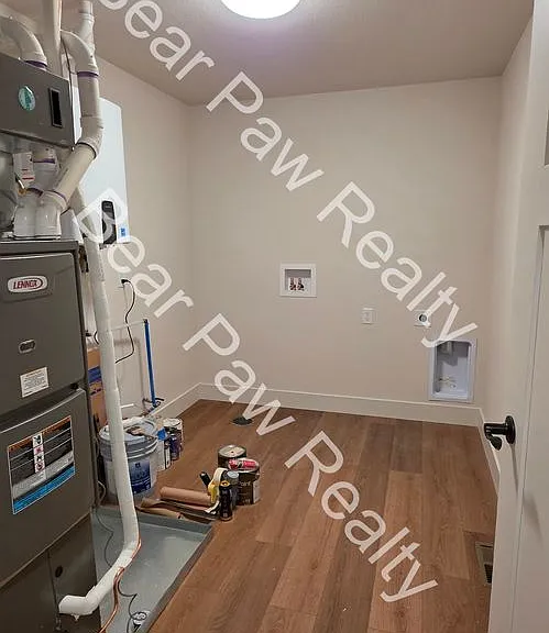 1026 Center Dr — Photo 30
