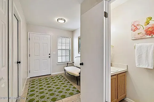 11290 Lake Mandarin Cir E Photo 1