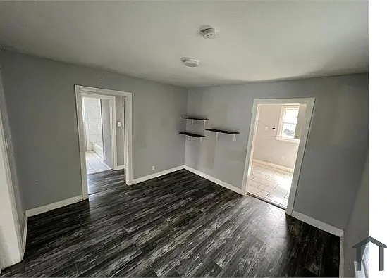3212 Winbern St #B — Photo 6