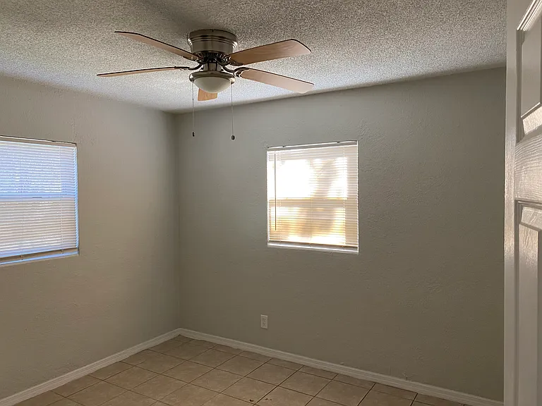 4914 Anzio St — Photo 10