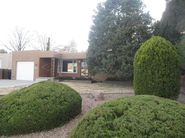 1509 Vista Larga Ct NE