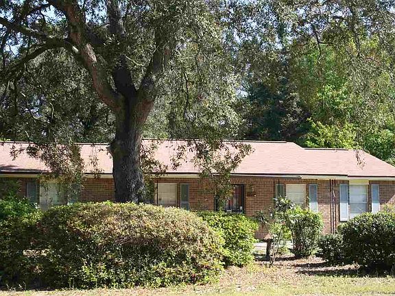 3rd image of 12890 Hartung Ave