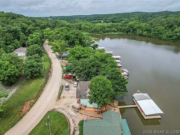 5th image of 1359 Lick Creek Rd