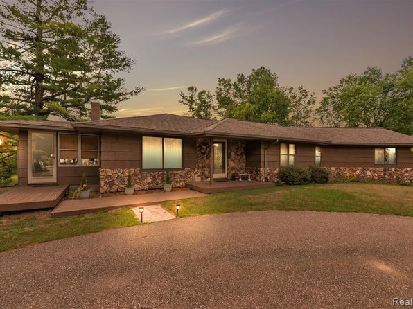 Addison Township Real Estate Addison Township Leonard Homes For Sale Zillow