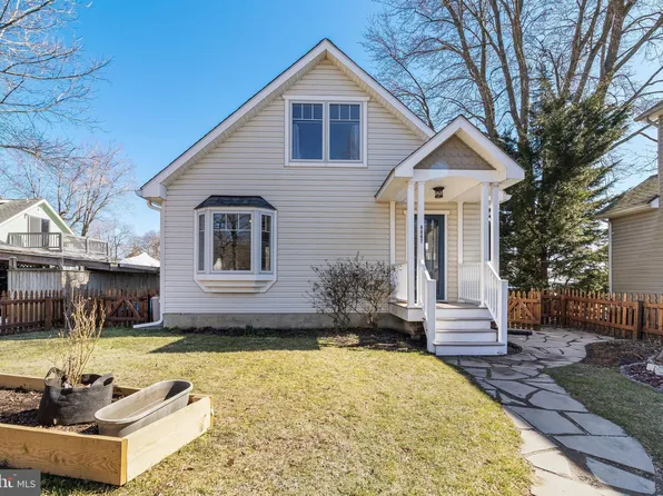 6007 Melbourne Ave, Deale, MD 20751