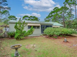 129 Levy Bay Rd, Panacea, FL 32346