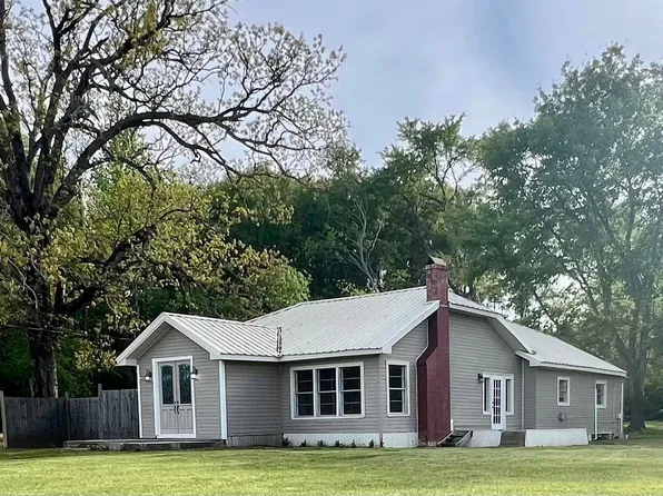 1259 Machen Ln, Gilmer, TX 75644