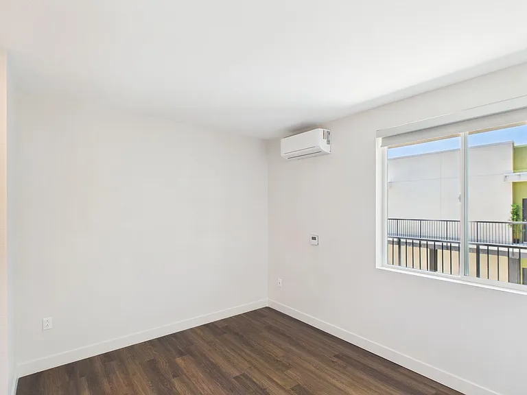 NV Lofts Modern Luxury Living, Centered on You — Photo 30