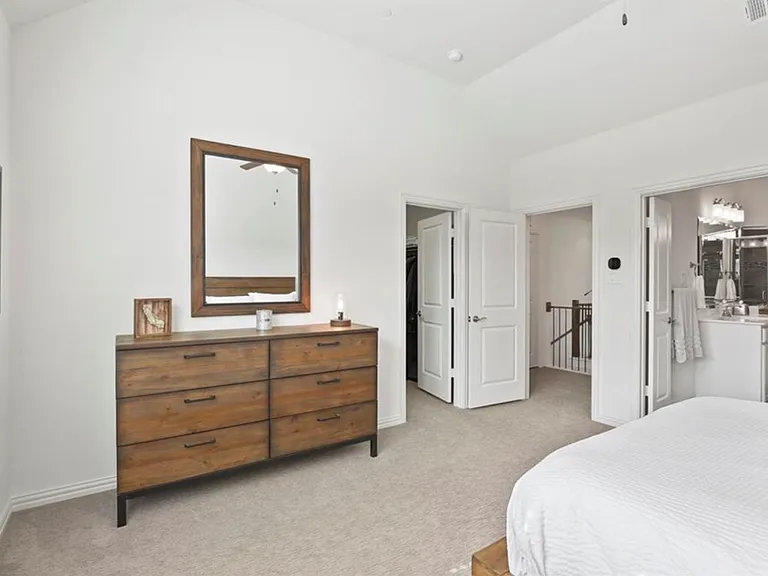 7113 Huckleberry Dr — Photo 10