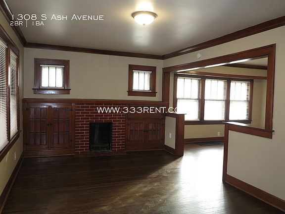 3rd image of 1308 S Ash Ave