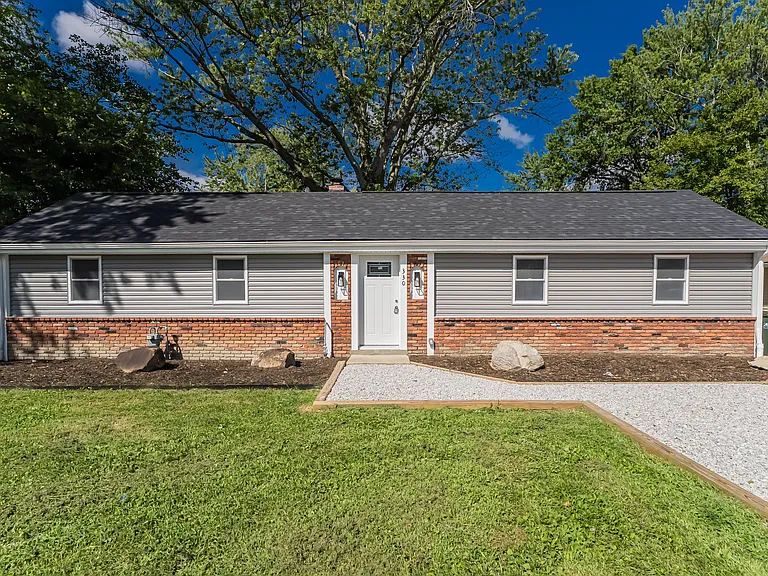 330 Abbe Rd #2 — Photo 1