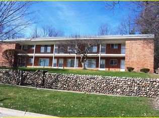 419 N Prospect St #201, Romeo, MI 48065