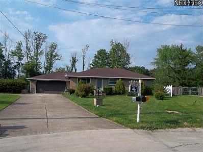 2nd image of 52 Bettie Ln