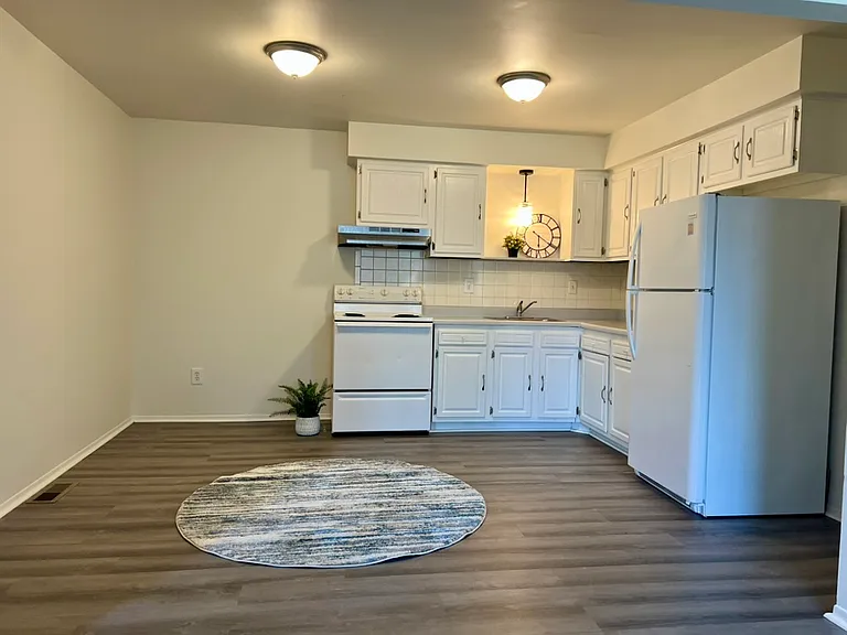 14167 Ziegler St — Photo 15