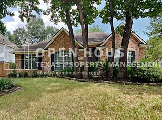 2922 Maple Bend Dr, Kingwood, TX 77345