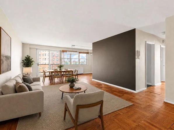 10210 66th Rd APT 8D, Forest Hills, NY 11375