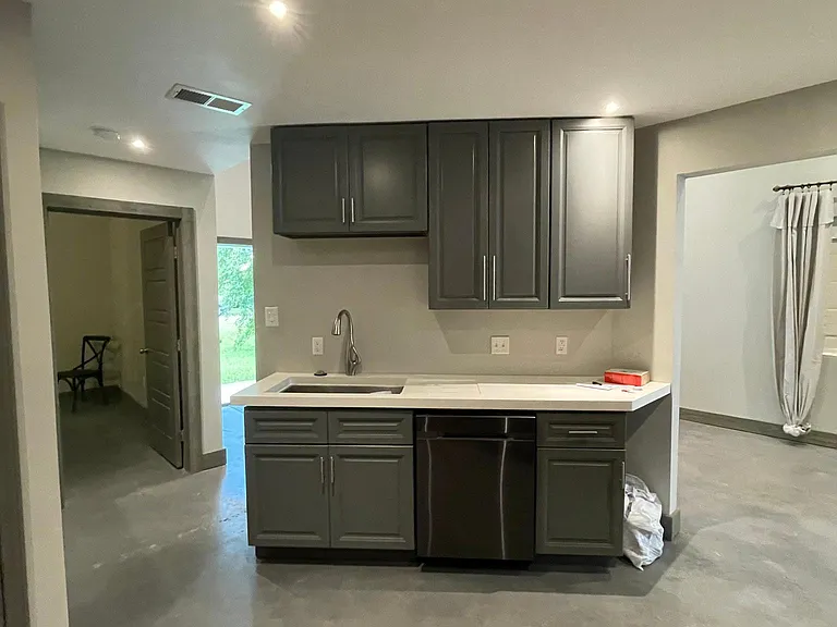 1460 Lila Ave — Photo 3