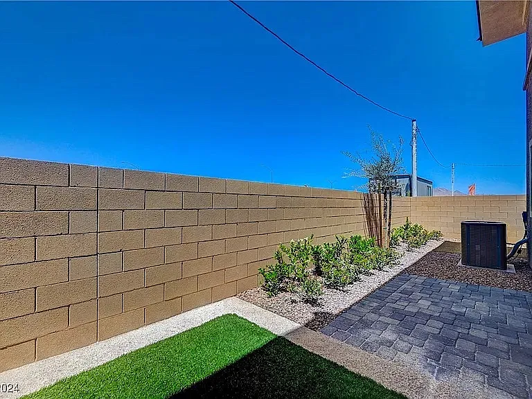 915 Cadence View Way #915 — Photo 33