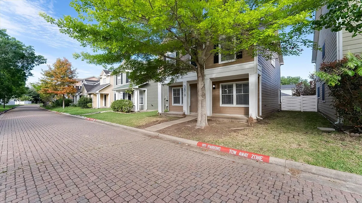 Building Photo - 3819 W Traditions Ct