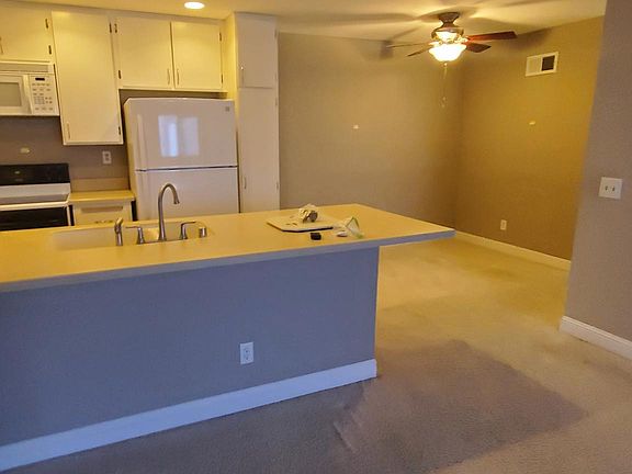 4th image of 9109 Village Glen Dr Unit 269