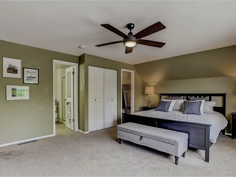 3528 S Ivanhoe St — Photo 16