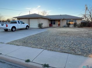 2301 N Cielo Dr, Hobbs, NM 88240
