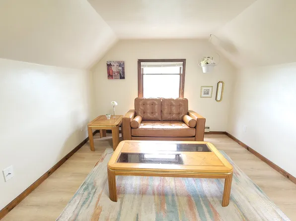 192 Grand Ave APT 3, Johnson City, NY 13790