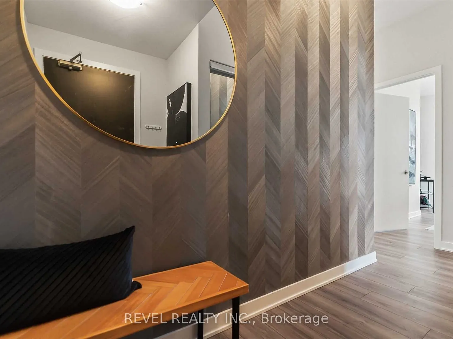 2 bed, $2,700 — Photo 3