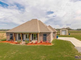 1816 Maringouin Rd E, Maringouin, LA 70757