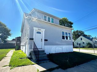 29447 Kelly Rd, Roseville, MI 48066