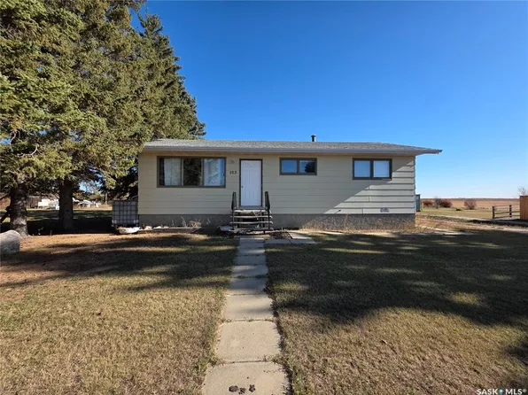 103 Saskatchewan AVENUE, Tramping Lake, SK S0K 4H0