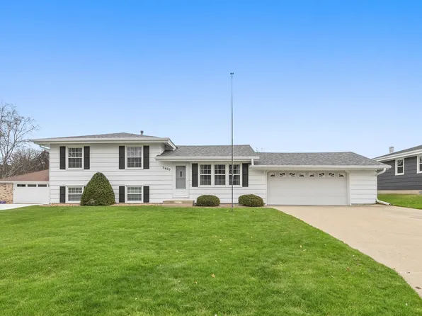 3400 Ebba St, White Bear Lake, MN 55110